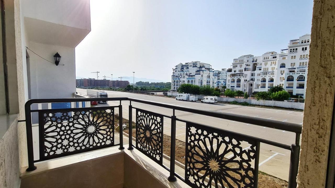 Enjoy Your Vacation Here, 1 Min To The Beach, Only For Families !! Martil Exterior foto