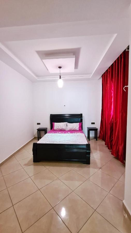 Enjoy Your Vacation Here, 1 Min To The Beach, Only For Families !! Martil Exterior foto