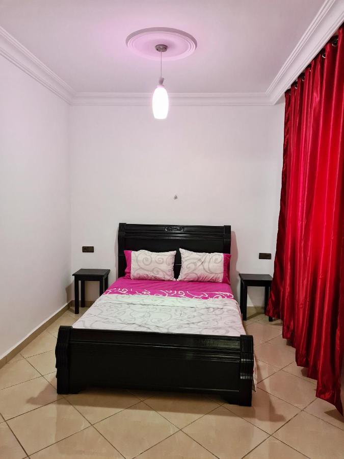Enjoy Your Vacation Here, 1 Min To The Beach, Only For Families !! Martil Exterior foto